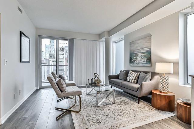510 - 435 Richmond St W, Condo with 2 bedrooms, 2 bathrooms and 0 parking in Toronto ON | Image 8
