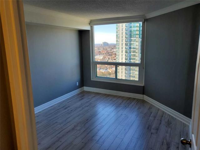 1605 - 4450 Tucana Crt, Condo with 2 bedrooms, 2 bathrooms and 1 parking in Mississauga ON | Image 4