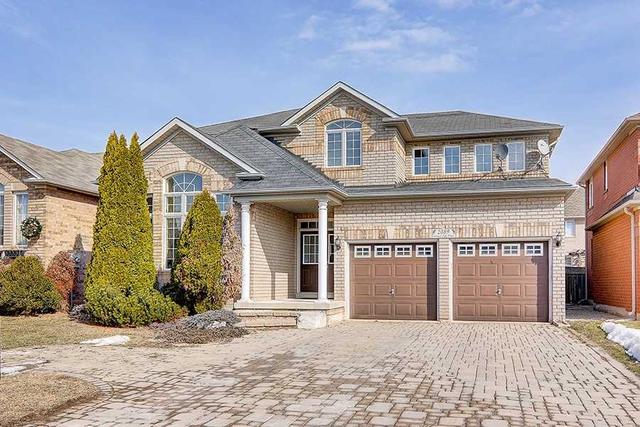 2089 Grand Oak Tr, House detached with 4 bedrooms, 3 bathrooms and 5 parking in Oakville ON | Image 1