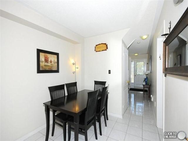 22 Giancola Cres, House attached with 3 bedrooms, 4 bathrooms and 3 parking in Vaughan ON | Image 5