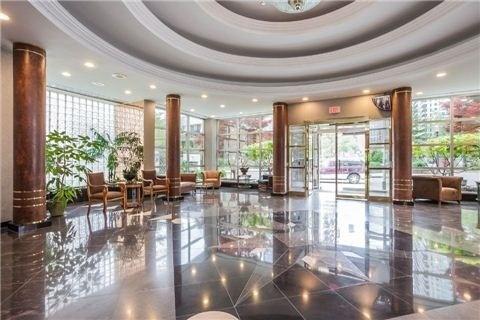 603 - 28 Hollywood Ave, Condo with 3 bedrooms, 2 bathrooms and 1 parking in Toronto ON | Image 4