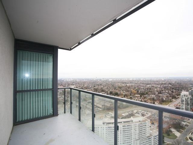 Lph 206 - 5168 Yonge St, Condo with 2 bedrooms, 1 bathrooms and 1 parking in Toronto ON | Image 5