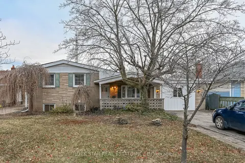 8 Birchwood Circ, House detached with 5 bedrooms, 1 bathrooms and 4 parking in St. Catharines ON | Card Image