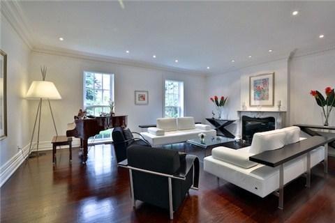 259 Dunvegan Rd, House detached with 5 bedrooms, 8 bathrooms and 6 parking in Toronto ON | Image 2