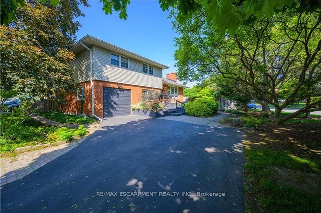 382 Fairlawn Cres, House detached with 3 bedrooms, 2 bathrooms and 6 parking in Burlington ON | Image 28