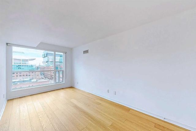 1003 - 230 King St E, Condo with 2 bedrooms, 1 bathrooms and 1 parking in Toronto ON | Image 7