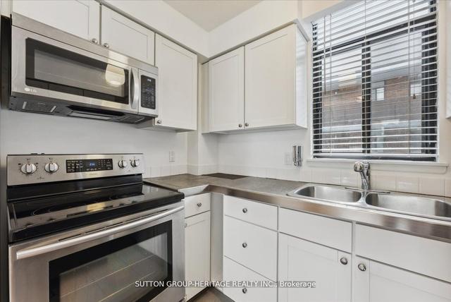 2-203 - 50 Old Kingston Rd, Condo with 2 bedrooms, 1 bathrooms and 1 parking in Toronto ON | Image 2