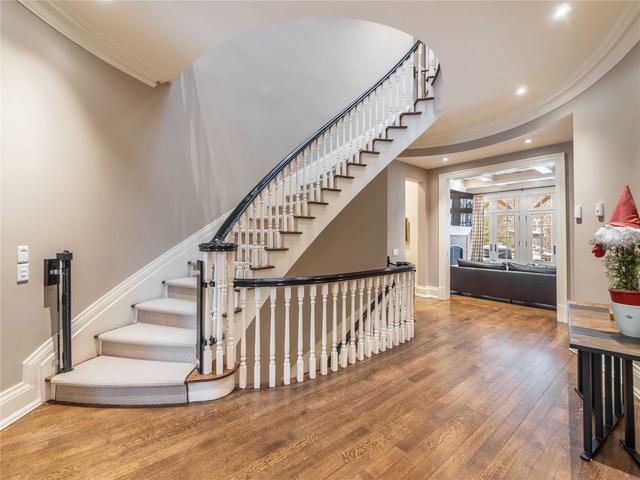 4 Donino Crt, House detached with 5 bedrooms, 7 bathrooms and 6 parking in Toronto ON | Image 12
