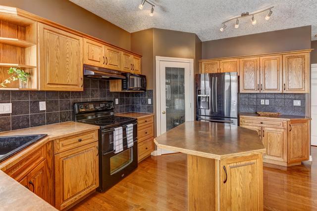 717 Woodside Bay Nw, House detached with 4 bedrooms, 3 bathrooms and 4 parking in Airdrie AB | Image 10