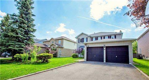 46 Mowatt Crt, House detached with 4 bedrooms, 4 bathrooms and 4 parking in Markham ON | Image 2
