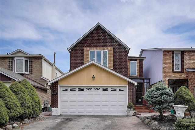 3 Fred Bland Cres S, House detached with 2 bedrooms, 1 bathrooms and 3 parking in Toronto ON | Image 1