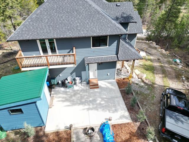220 Chase Rd, House detached with 4 bedrooms, 3 bathrooms and null parking in Kootenay Boundary C BC | Image 39