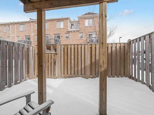 7199 Triumph Lane, Townhouse with 3 bedrooms, 3 bathrooms and 1 parking in Mississauga ON | Image 15