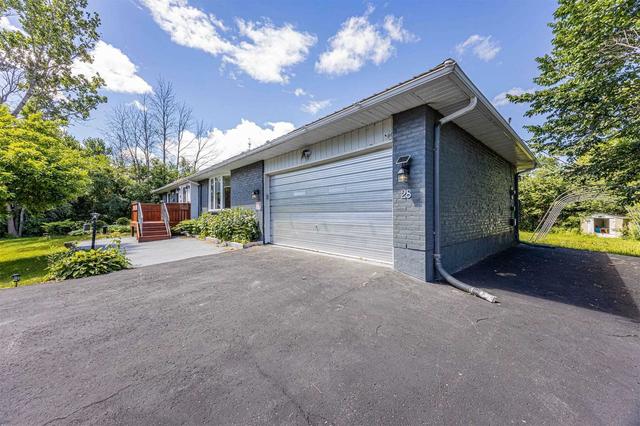 28 Sumach Dr, House detached with 3 bedrooms, 2 bathrooms and 7 parking in Georgina ON | Card Image