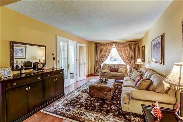 83 Afton Cres, House detached with 4 bedrooms, 3 bathrooms and 4 parking in Vaughan ON | Image 8