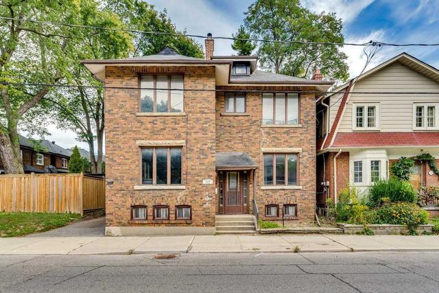 337 Mount Pleasant Rd, House detached with 6 bedrooms, 4 bathrooms and 4 parking in Toronto ON | Image 1