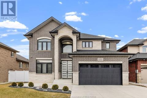 1353 Helsinki Court, House detached with 4 bedrooms, 4 bathrooms and null parking in Windsor ON | Card Image