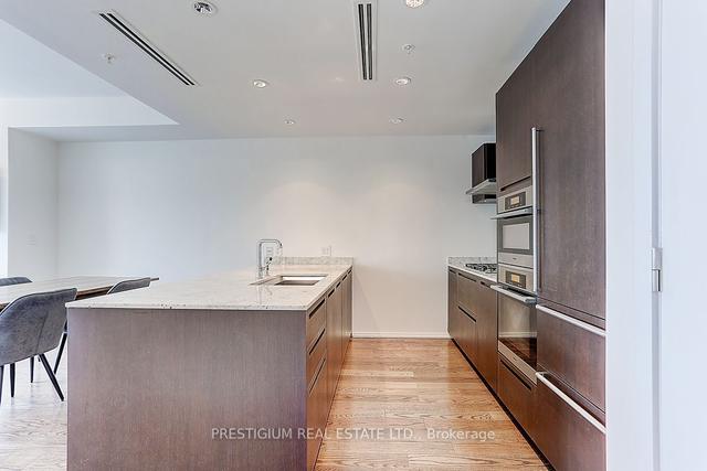 4304 - 180 University Ave, Condo with 1 bedrooms, 1 bathrooms and 1 parking in Toronto ON | Image 24