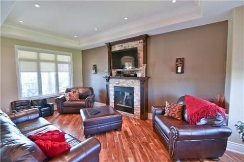 369 Powell Rd, House detached with 4 bedrooms, 4 bathrooms and 12 parking in Whitby ON | Image 11