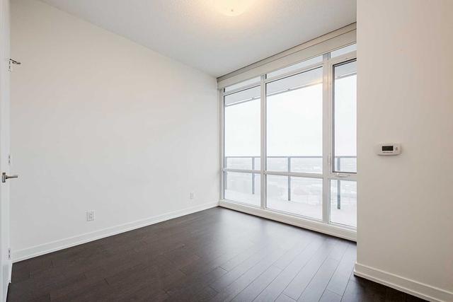 s902 - 120 Bayview Ave, Condo with 2 bedrooms, 2 bathrooms and 1 parking in Toronto ON | Image 2