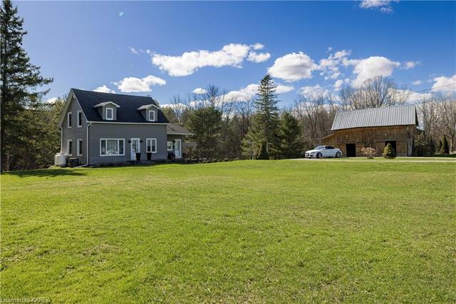 4068 County Road 29, House detached with 3 bedrooms, 1 bathrooms and 10 parking in Elizabethtown Kitley ON | Image 1