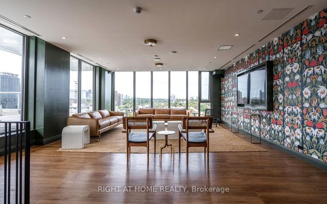 414 - 665 Queen St E, Condo with 2 bedrooms, 2 bathrooms and 1 parking in Toronto ON | Image 24