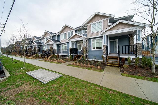 102 - 7080 188 Street, House attached with 3 bedrooms, 3 bathrooms and 2 parking in Surrey BC | Image 1