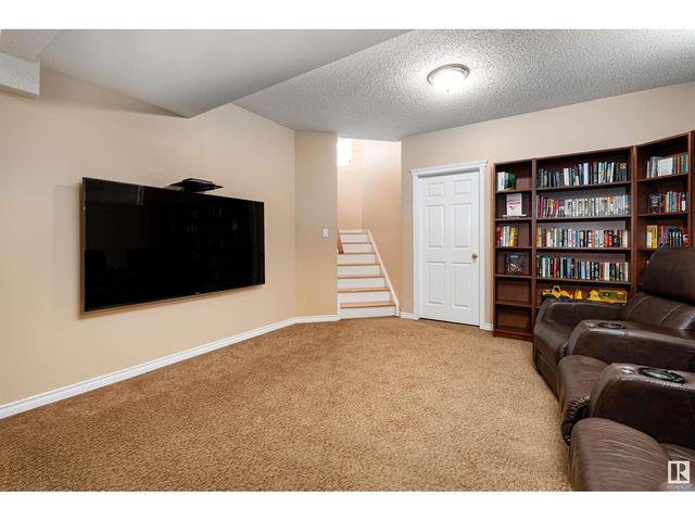 9717 95 St Nw, House detached with 6 bedrooms, 3 bathrooms and null parking in Edmonton AB | Image 48