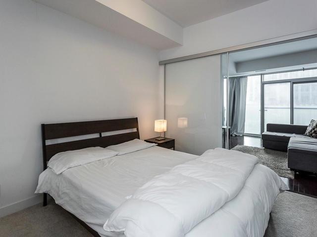 404 - 14 York St, Condo with 1 bedrooms, 1 bathrooms and null parking in Toronto ON | Image 16