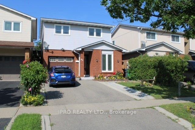 89 Simmons Blvd, House detached with 3 bedrooms, 3 bathrooms and 3 parking in Brampton ON | Image 1