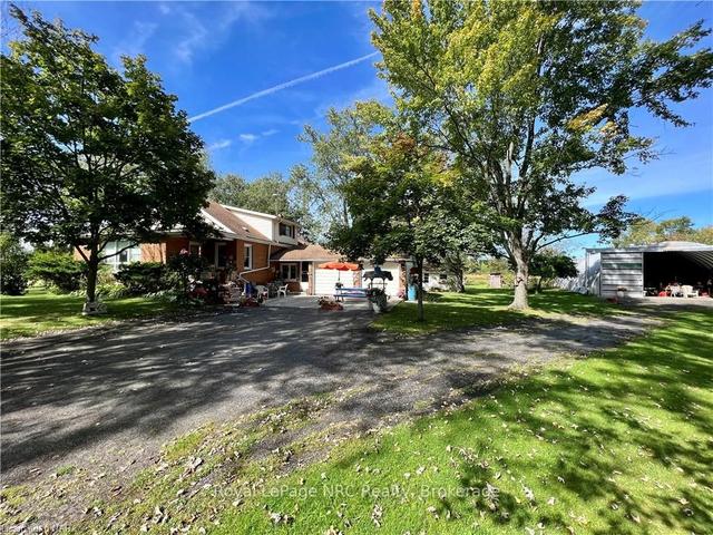 8845 Lyons Creek Rd, House detached with 2 bedrooms, 2 bathrooms and 22 parking in Niagara Falls ON | Image 23