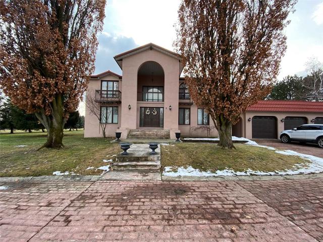 6 Grafton Cres, House detached with 5 bedrooms, 3 bathrooms and 13 parking in Brampton ON | Image 1