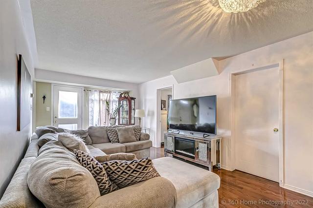 204 - 70 Sidney Belsey Cres, Townhouse with 3 bedrooms, 2 bathrooms and 2 parking in Toronto ON | Image 19