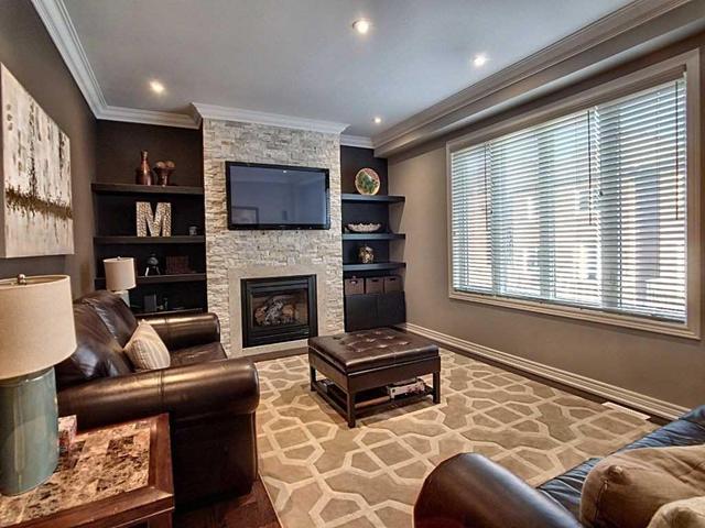 23 Valley Vista Dr, House detached with 4 bedrooms, 5 bathrooms and 4 parking in Vaughan ON | Image 4