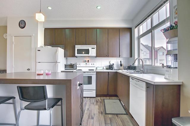300 Copperstone Cove Se, Home with 3 bedrooms, 1 bathrooms and 2 parking in Calgary AB | Image 9