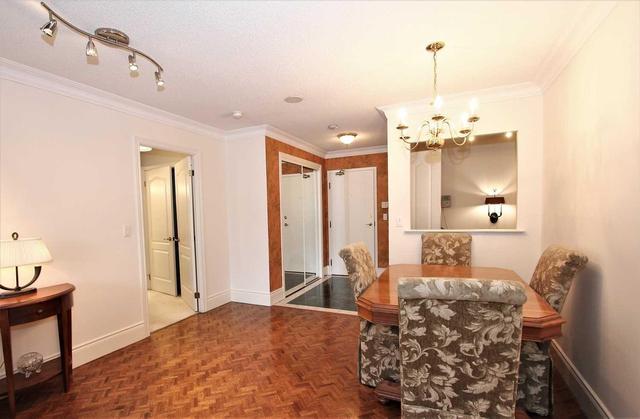 201 - 75 York Mills Rd, Condo with 2 bedrooms, 2 bathrooms and 2 parking in Toronto ON | Image 3