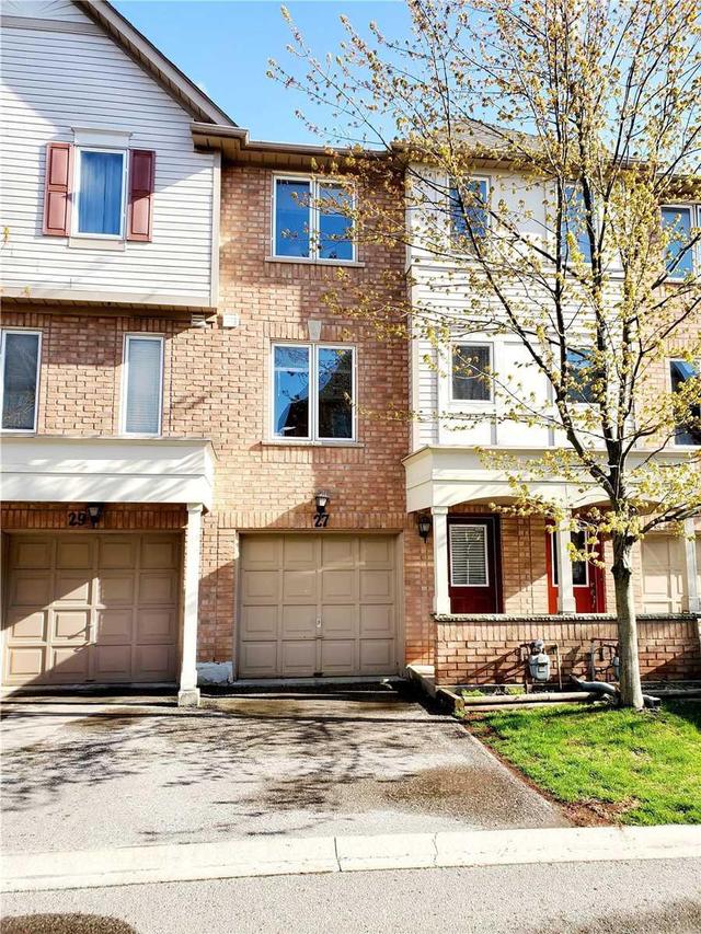 27 Mcgonigal Lane, Townhouse with 3 bedrooms, 3 bathrooms and 1 parking in Ajax ON | Image 1