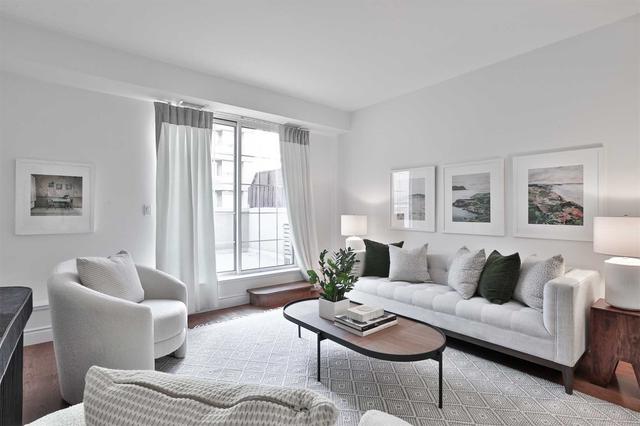 311 - 20 Collier St, Townhouse with 2 bedrooms, 2 bathrooms and 1 parking in Toronto ON | Image 5