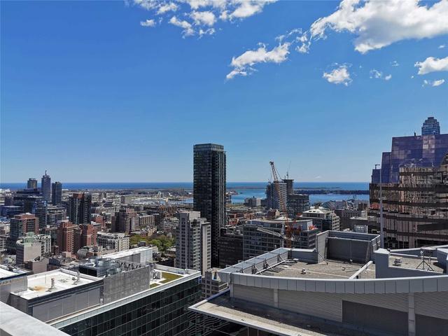 2906 - 197 Yonge St, Condo with 1 bedrooms, 1 bathrooms and 0 parking in Toronto ON | Image 10