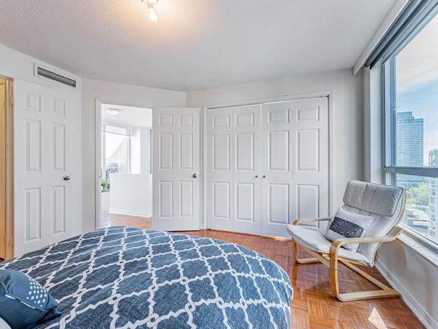 ph#5 - 360 Bloor St E, Condo with 1 bedrooms, 2 bathrooms and 1 parking in Toronto ON | Image 18