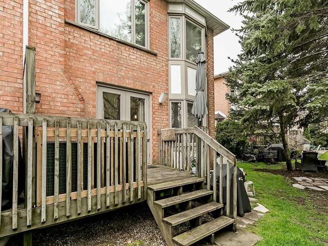 2065 Sixth Line, Townhouse with 3 bedrooms, 3 bathrooms and 1 parking in Oakville ON | Image 20