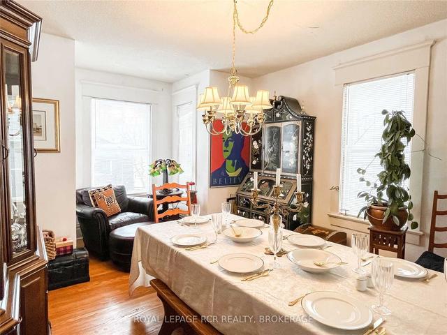 317 Main St E, House detached with 3 bedrooms, 3 bathrooms and 4 parking in Shelburne ON | Image 3