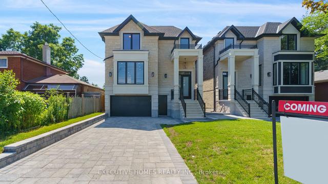 1094 A Warden Ave, Toronto, ON, N1R2P3 | Card Image