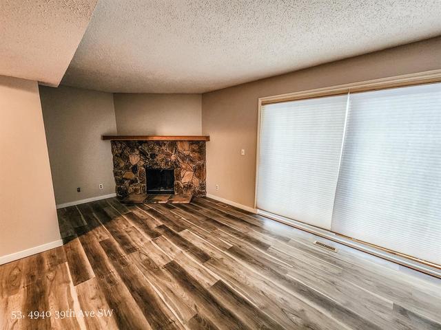 53 - 4940 39 Avenue Sw, Home with 3 bedrooms, 1 bathrooms and 1 parking in Calgary AB | Image 14