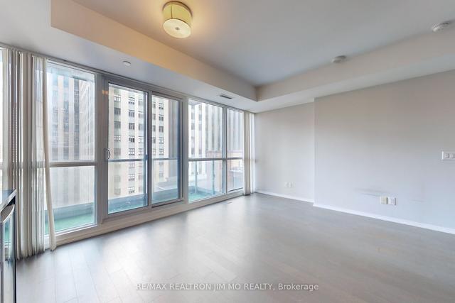 1002 - 70 Temperance St, Condo with 1 bedrooms, 1 bathrooms and 0 parking in Toronto ON | Image 30