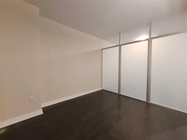 1001 - 426 University Ave, Condo with 1 bedrooms, 1 bathrooms and 0 parking in Toronto ON | Image 15