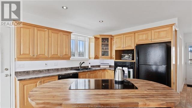 40 Leblanc, House detached with 3 bedrooms, 2 bathrooms and null parking in Wellington NB | Image 10