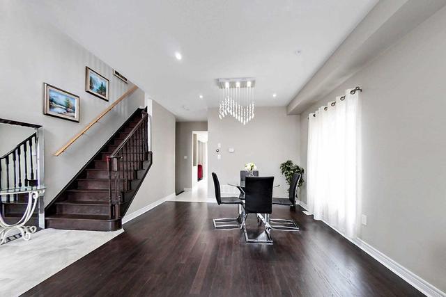 17 Bellotti Cres, House detached with 4 bedrooms, 4 bathrooms and 4 parking in Ajax ON | Image 3