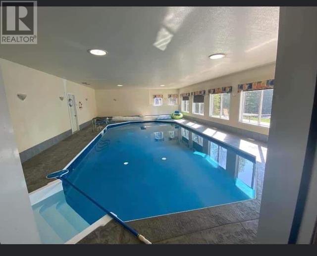 indoor pool | Image 12