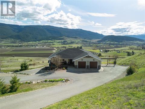 98 Ranchland Place, House detached with 7 bedrooms, 5 bathrooms and 8 parking in Coldstream BC | Card Image
